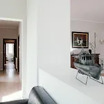 Lina Apartman Brunate
