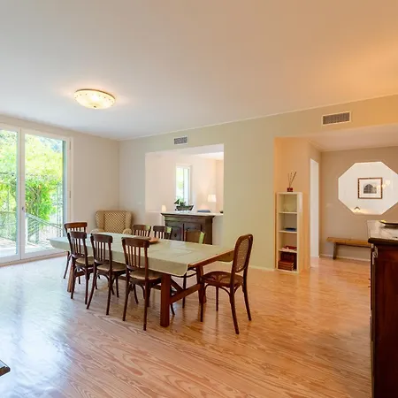 Lina Apartment